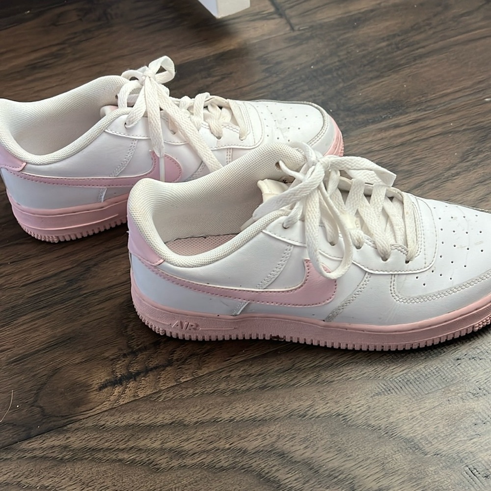 Nike Air Force 1 Pink (Big Kids)